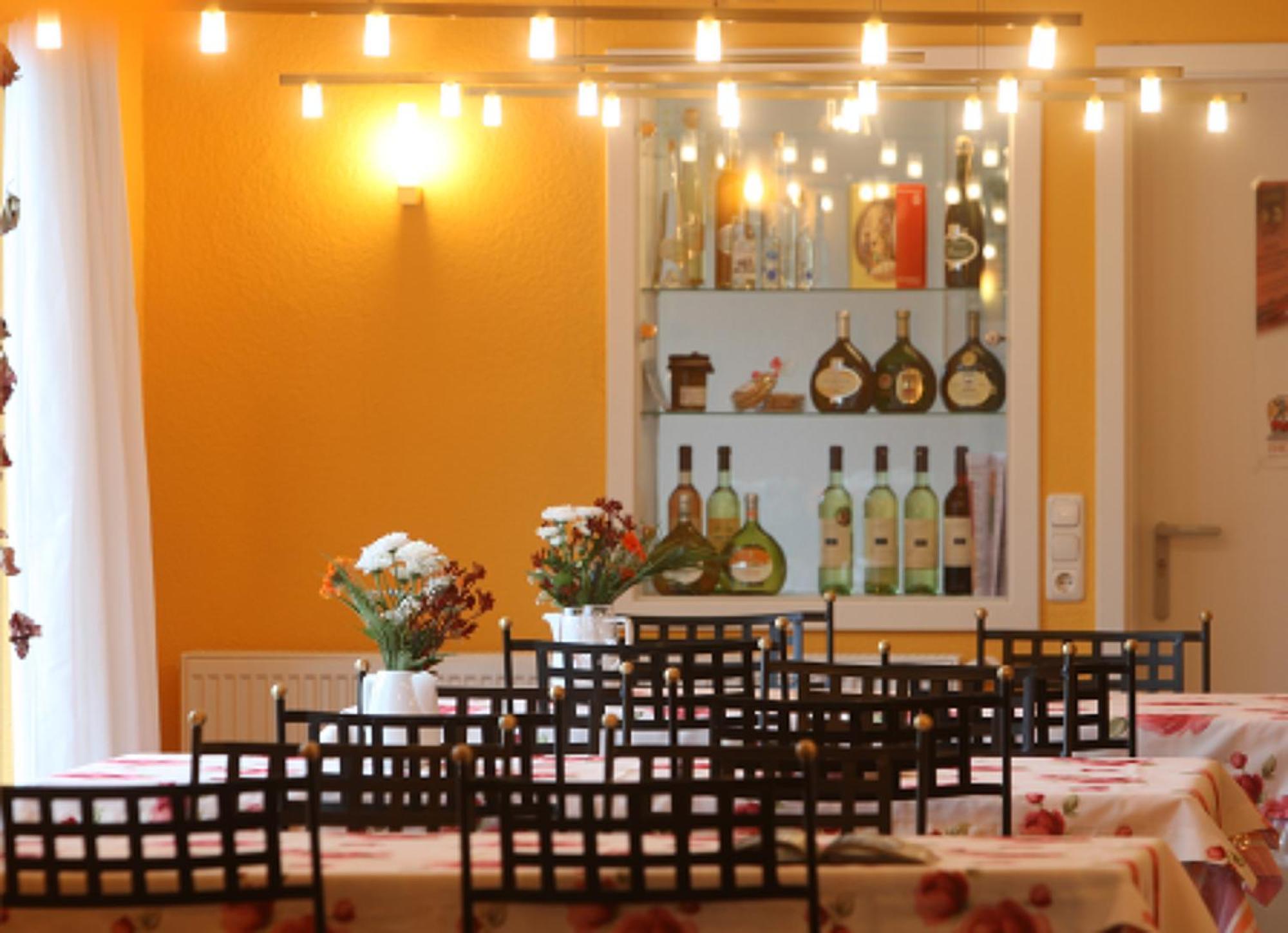 Hotel Wein-Traeume à Thüngersheim Extérieur photo